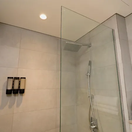 Fantastic Studio And Apartment In The Heart Of Sharjah Esterno foto