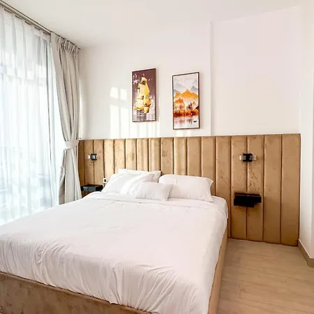 Fantastic Studio And Apartment In The Heart Of Sharjah Exterior photo