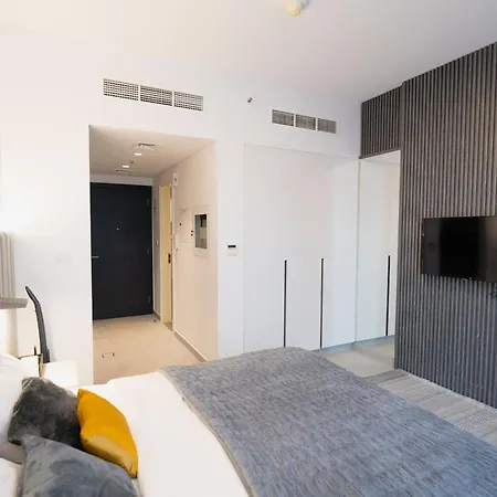 Fantastic Studio And Apartment In The Heart Of Sharjah Exterior photo