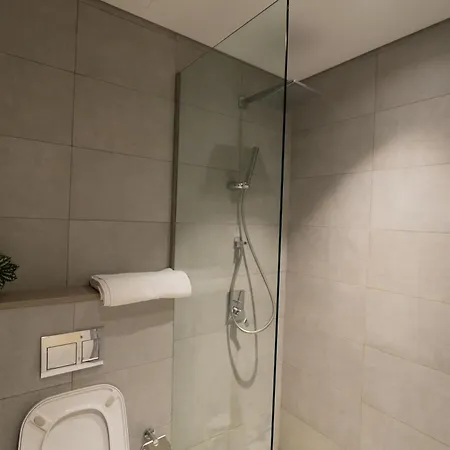 Fantastic Studio And Apartment In The Heart Of Sharjah Exterior photo